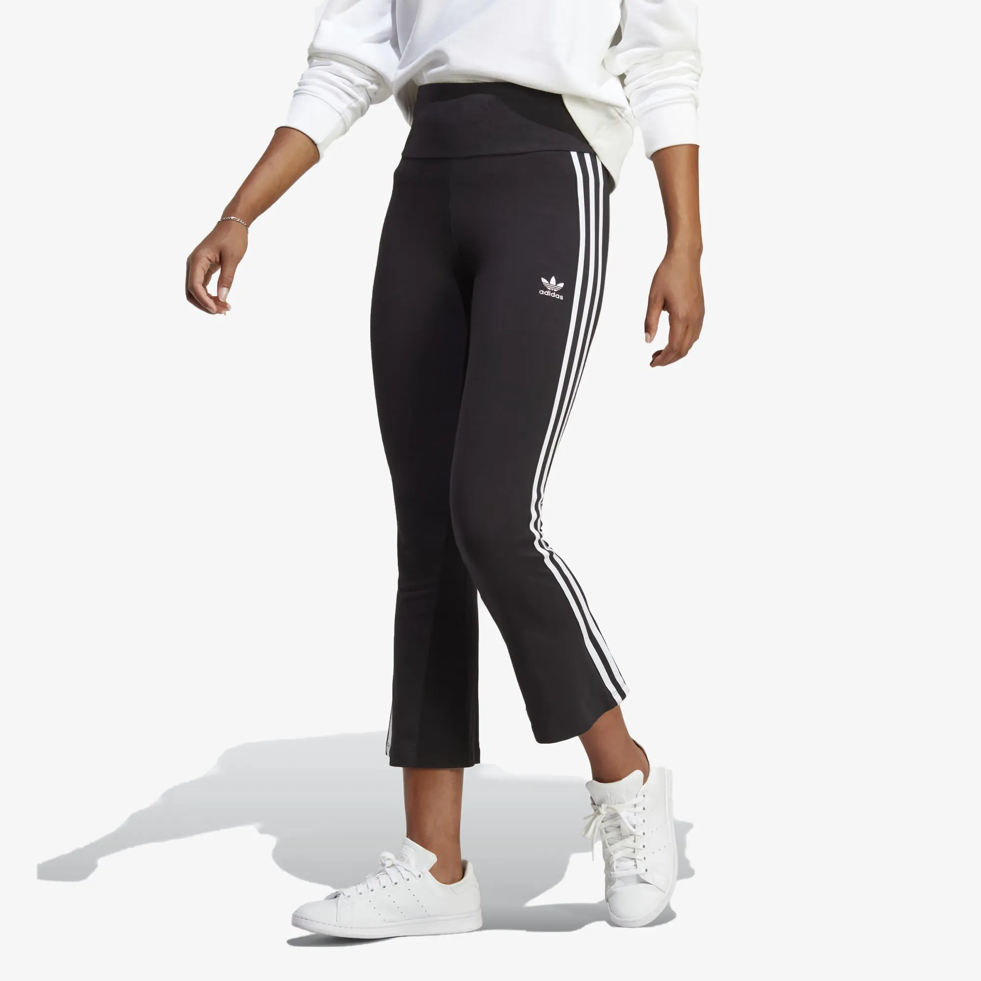 Adidas Originals | ADICOLOR CLASSICS 3-STRIPES 7/8 FLARE LEGGINGS  { BALCK