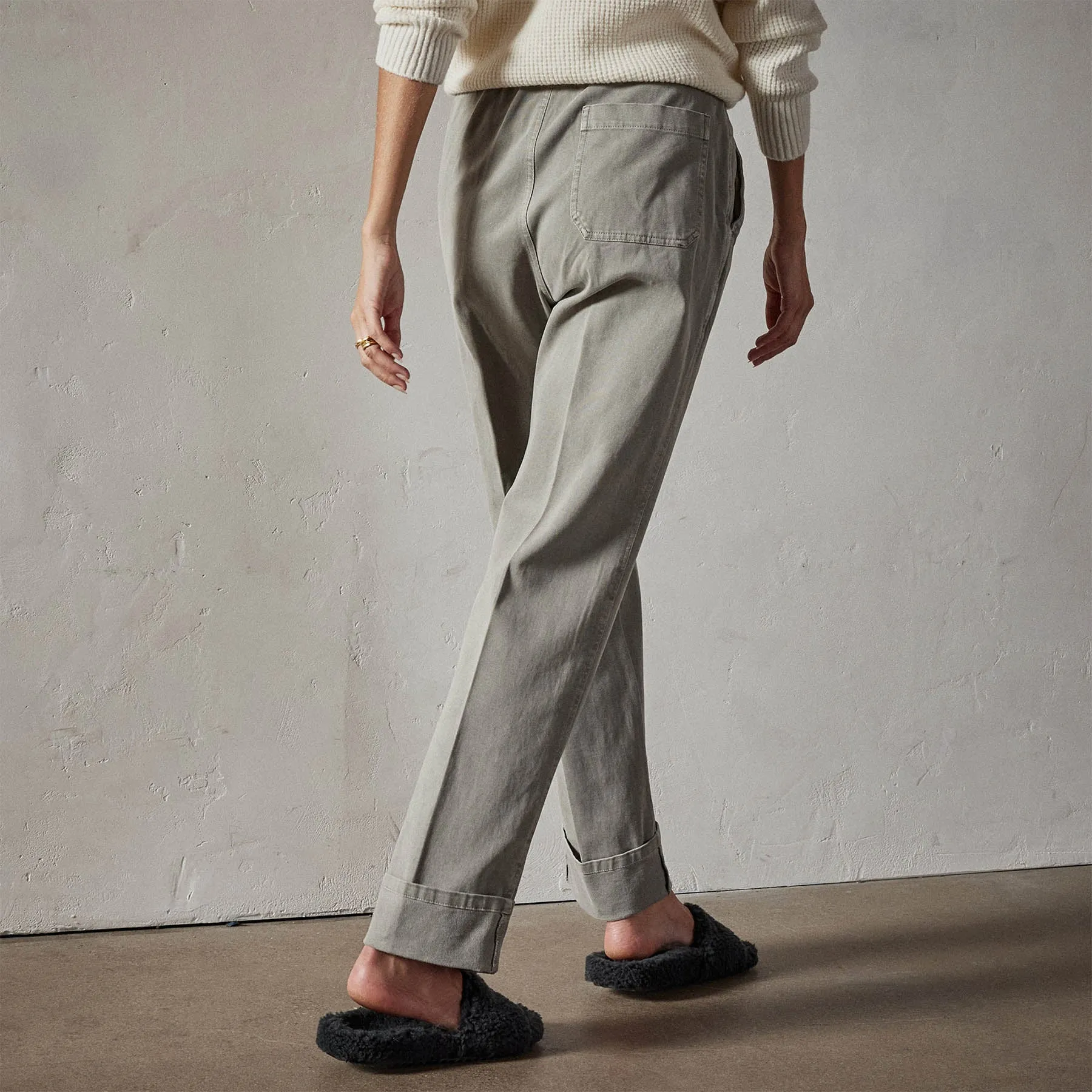 Brushed Cotton Twill Cuffed Trouser - Concrete Pigment