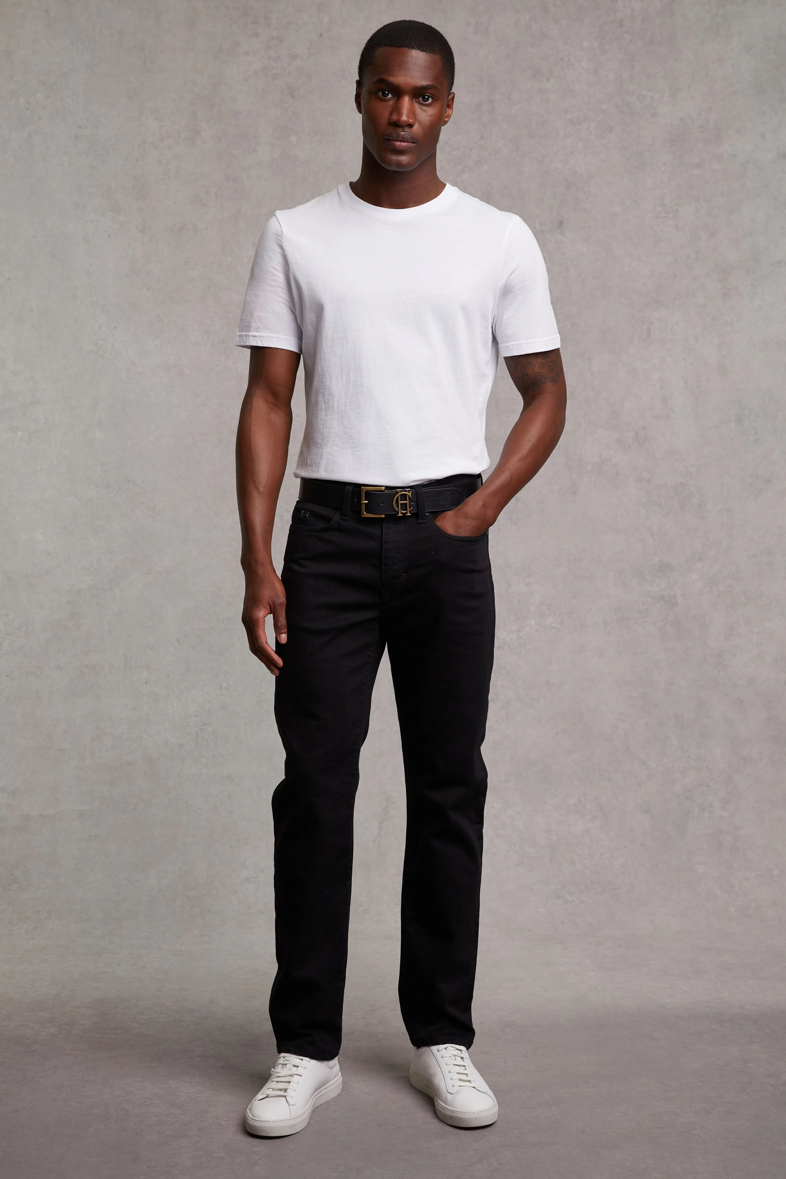 Classic Straight Jean (Black)