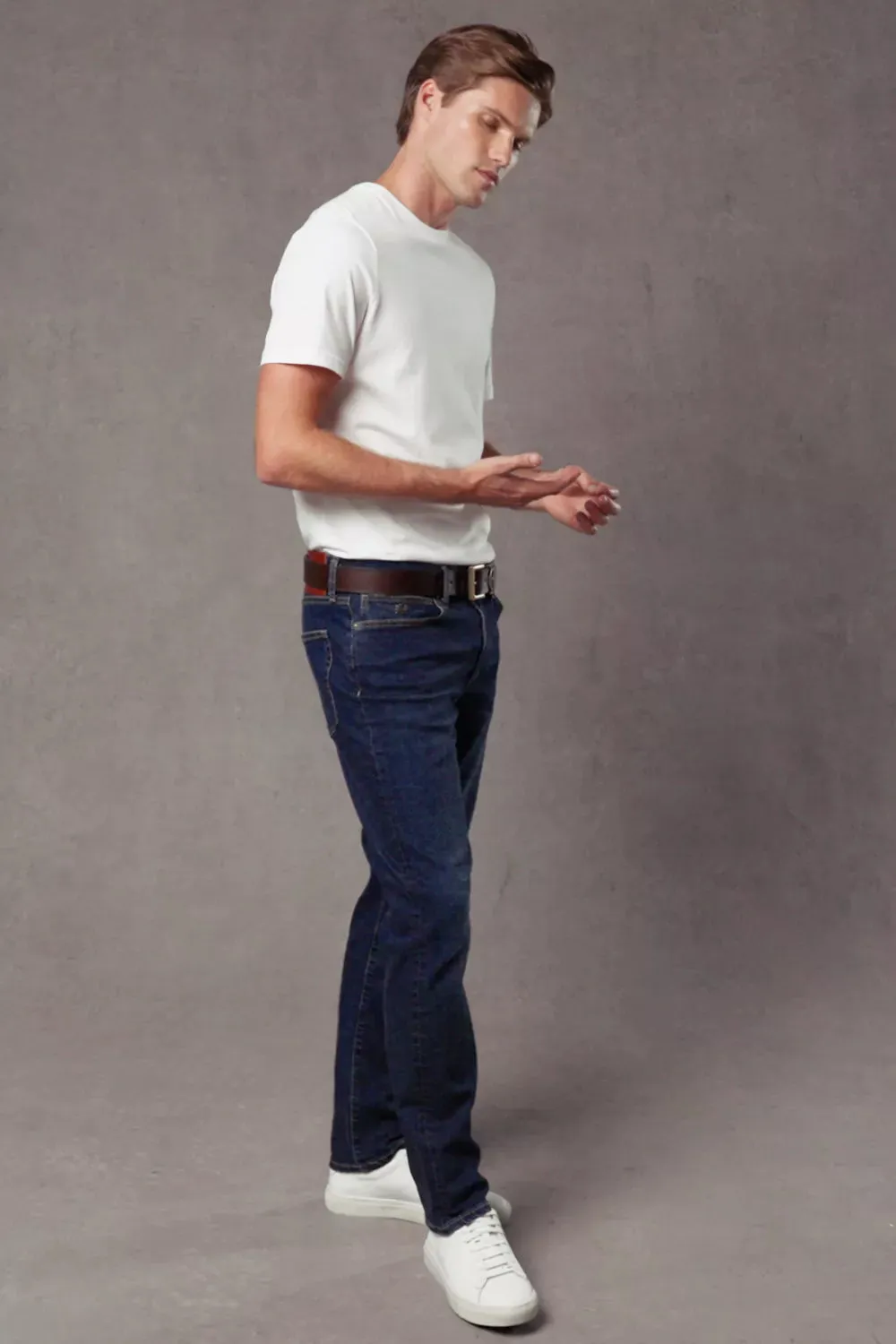 Classic Straight Jean (Washed Indigo)