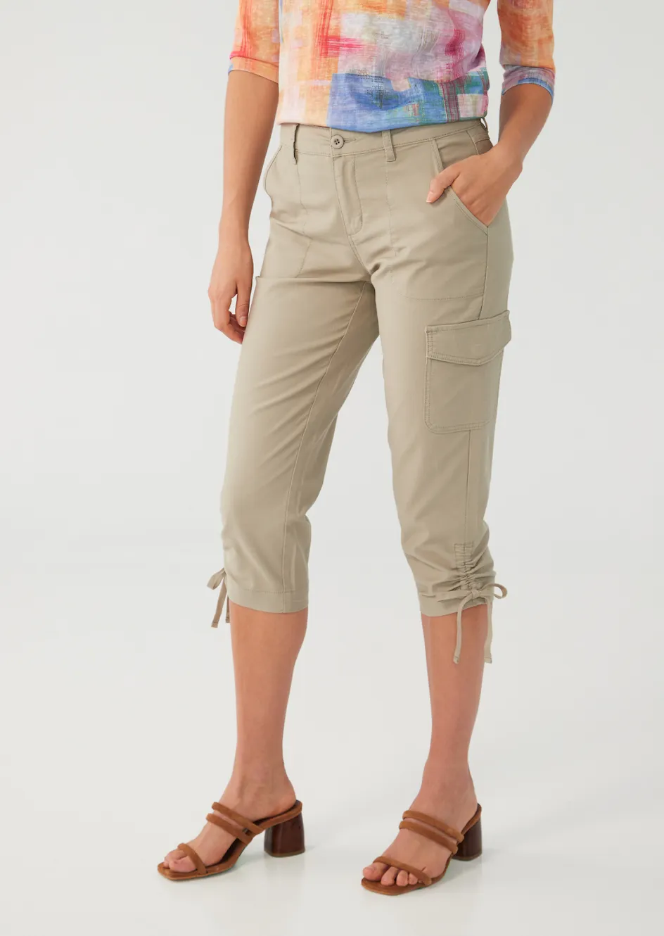 FDJ Olivia capri pant 2307383, ruched stretch canvas