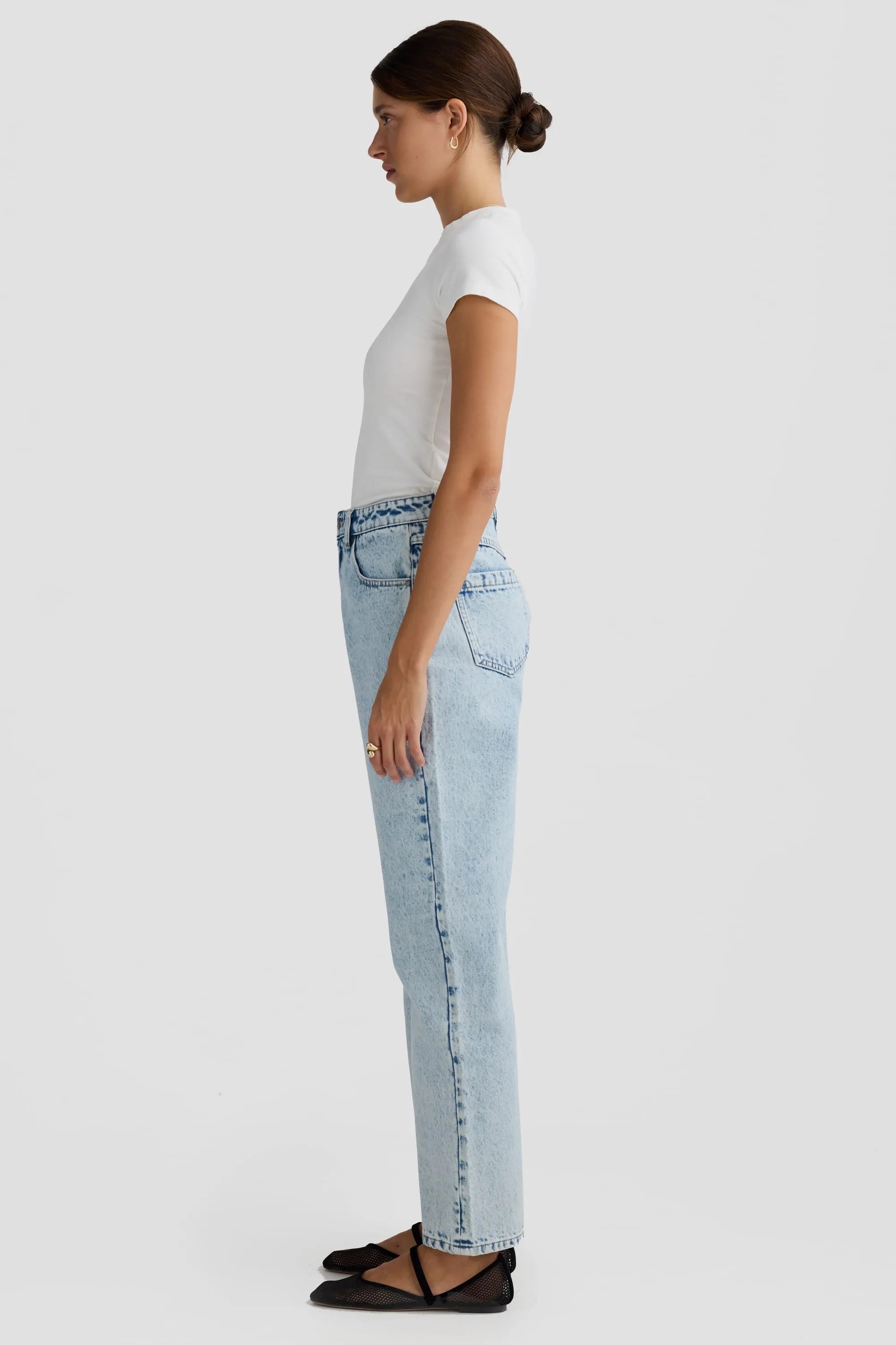 Willow Denim Straight Leg Jean Light Blue