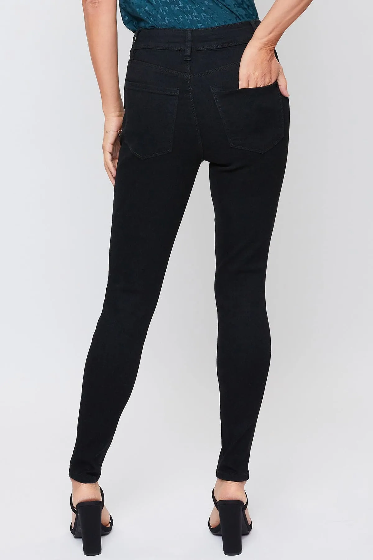 Women's Essential High Rise Skinny Jean