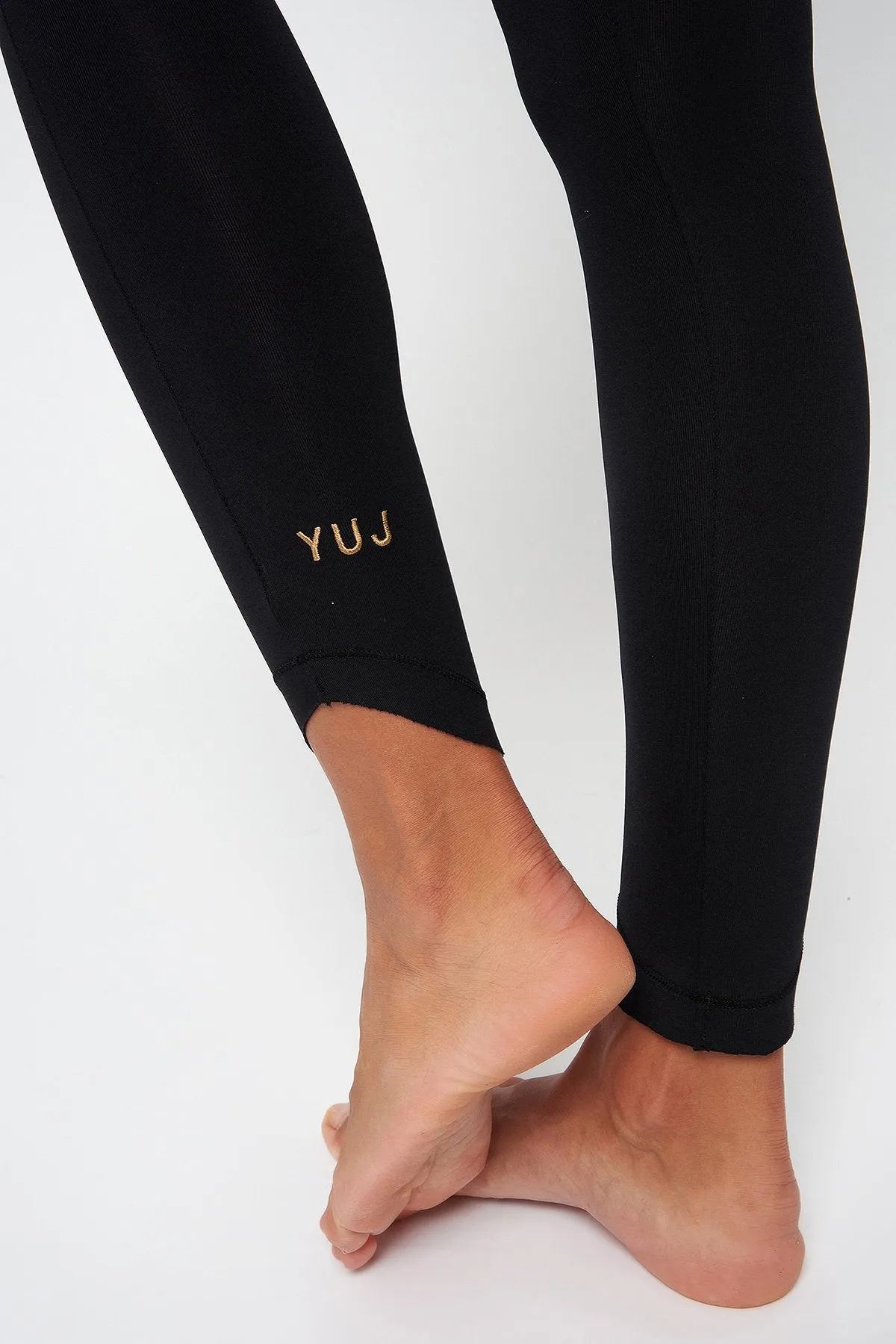 YUJ Legging Mulhadara Black